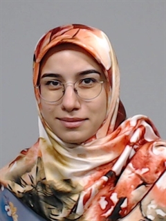 Mina Akhyani