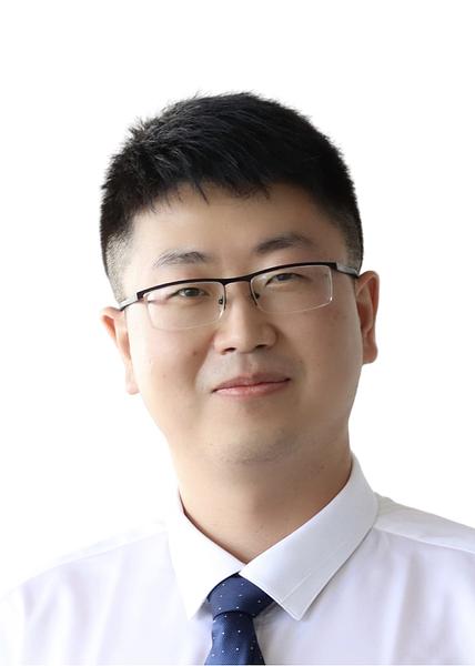 Wenhong Yang